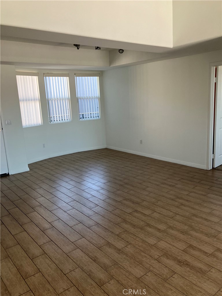 MLS #SR25272676 image #2