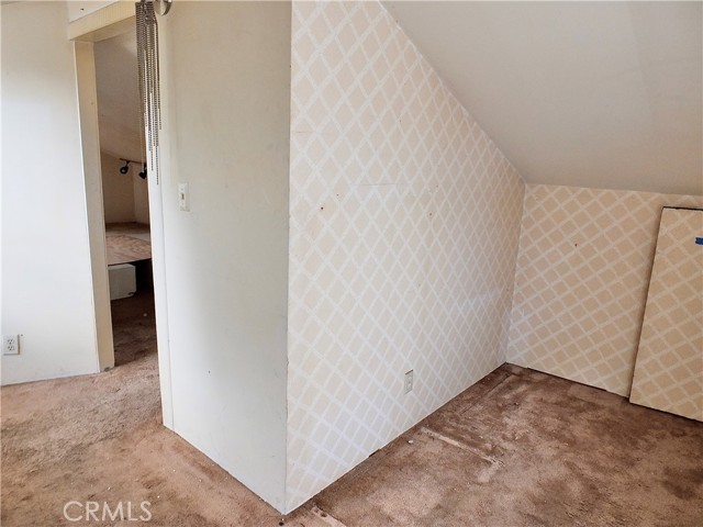 744 Gladys Avenue, Long Beach CA: https://media.crmls.org/medias/490531e9-7f5b-4282-aa57-4454f92230ad.jpg