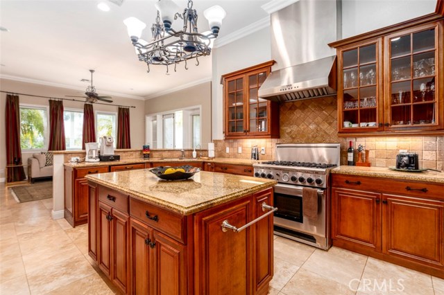 Detail Gallery Image 16 of 75 For 38750 Celita, Temecula,  CA 92592 - 4 Beds | 5/1 Baths