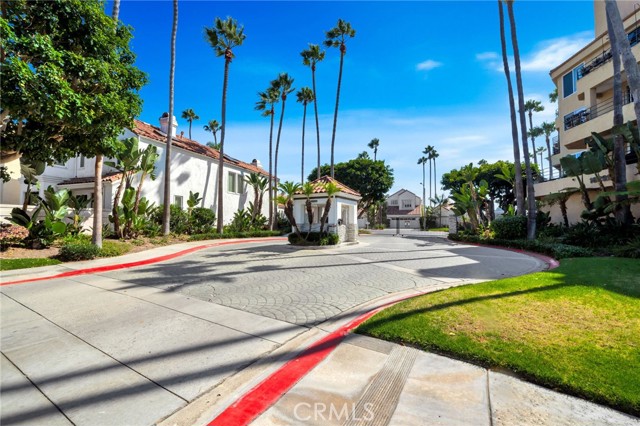 Detail Gallery Image 25 of 47 For 16291 Countess Dr #306,  Huntington Beach,  CA 92649 - 2 Beds | 2 Baths