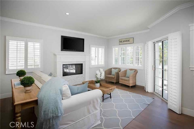 Front Residence - Living Room