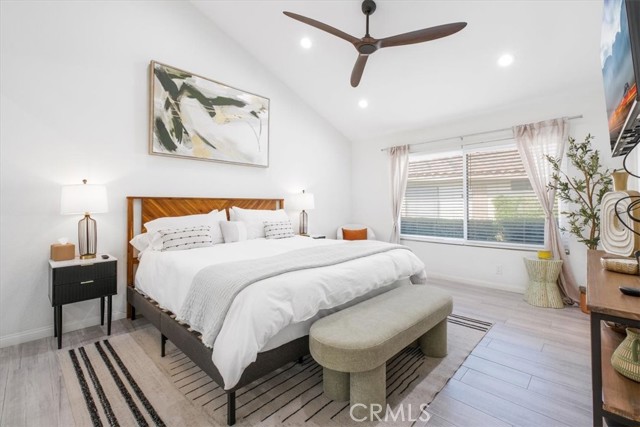 Image 18 of 58 For 332 Villena Way
