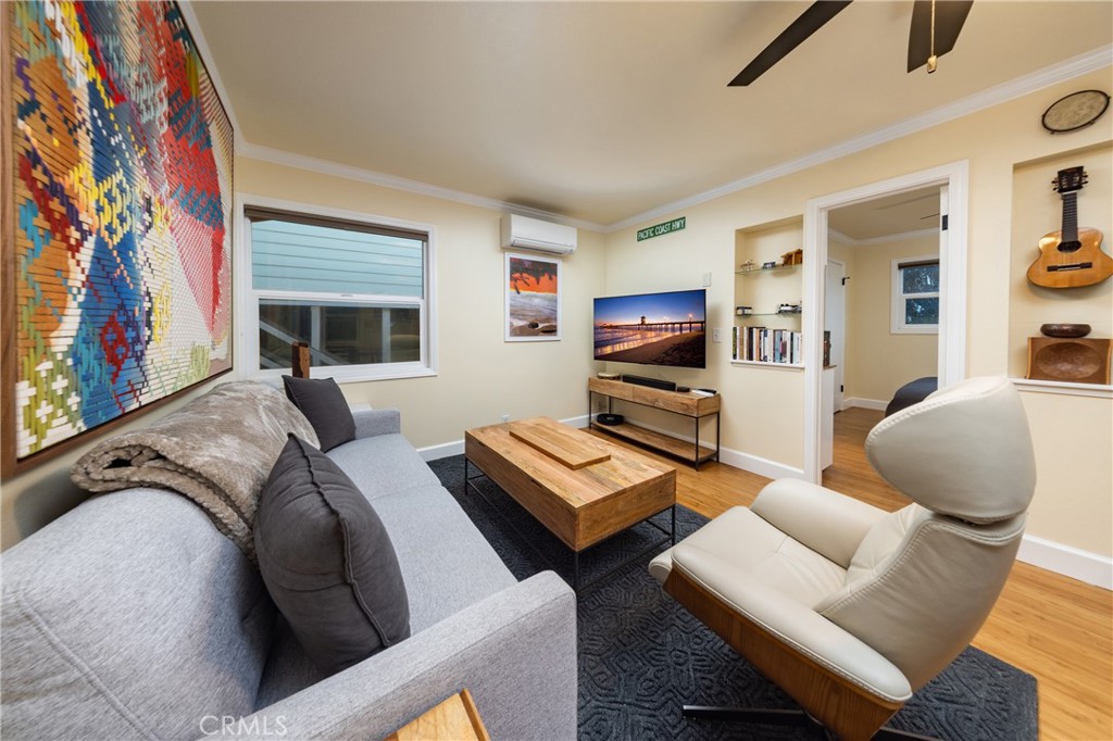 MLS #OC26132556 image #23