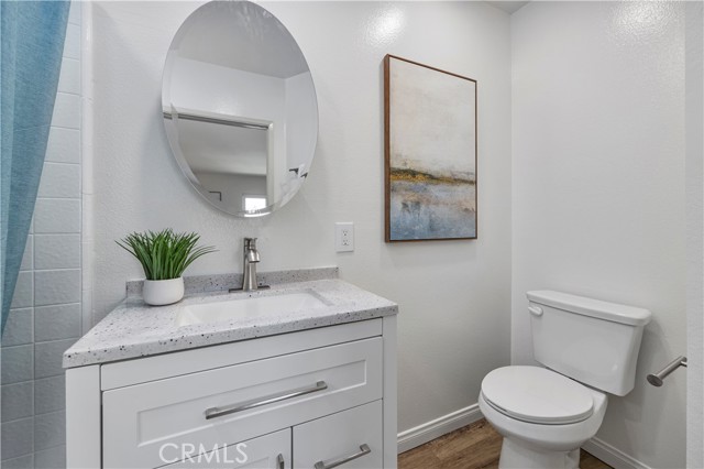 Detail Gallery Image 10 of 19 For 323 S Broadway #11,  Redondo Beach,  CA 90277 - 3 Beds | 2/1 Baths