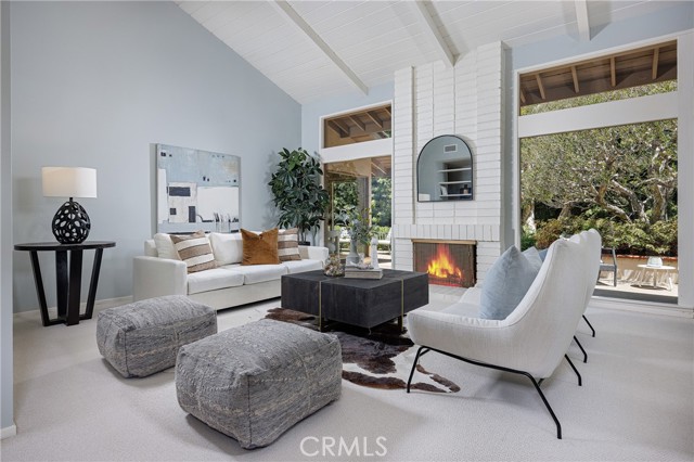 Detail Gallery Image 4 of 35 For 3620 Catamaran Dr, Corona Del Mar,  CA 92625 - 4 Beds | 2/1 Baths