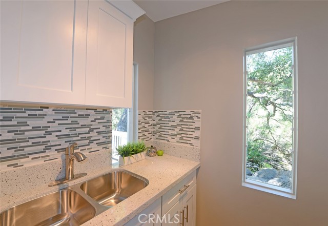 Detail Gallery Image 14 of 73 For 84 Sherwood Dr, Westlake Village,  CA 91361 - 3 Beds | 2 Baths