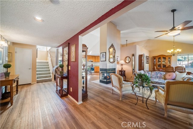 Detail Gallery Image 8 of 40 For 1363 Canyon View Dr, La Verne,  CA 91750 - 4 Beds | 2 Baths