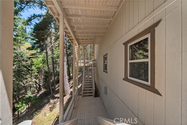 Detail Gallery Image 31 of 34 For 574 Mill Ct, Lake Arrowhead,  CA 92352 - 3 Beds | 2/1 Baths