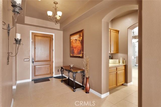 Detail Gallery Image 17 of 75 For 12916 Hyperion Ln, Apple Valley,  CA 92308 - 5 Beds | 3/1 Baths