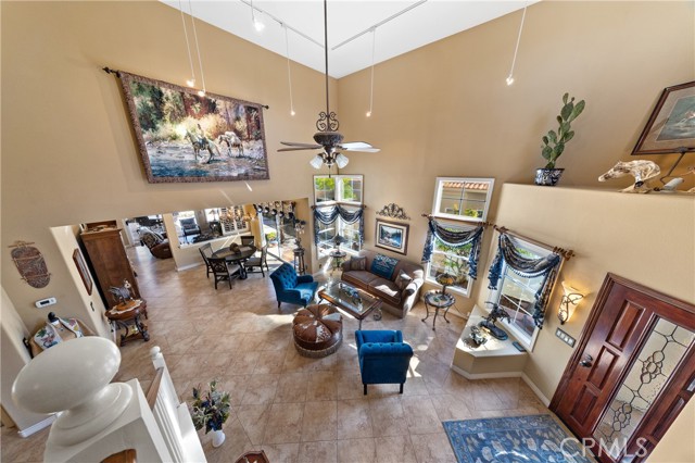 Detail Gallery Image 12 of 68 For 40296 via Estrada, Murrieta,  CA 92562 - 3 Beds | 2/1 Baths