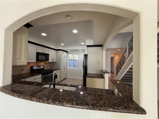 Detail Gallery Image 23 of 37 For 16160 Tortola Cir, Huntington Beach,  CA 92649 - 3 Beds | 3 Baths