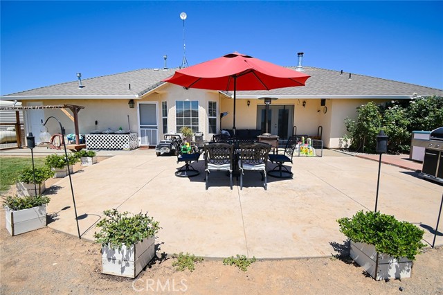 Detail Gallery Image 2 of 52 For 6221 County Road 23, Orland,  CA 95963 - 3 Beds | 2 Baths