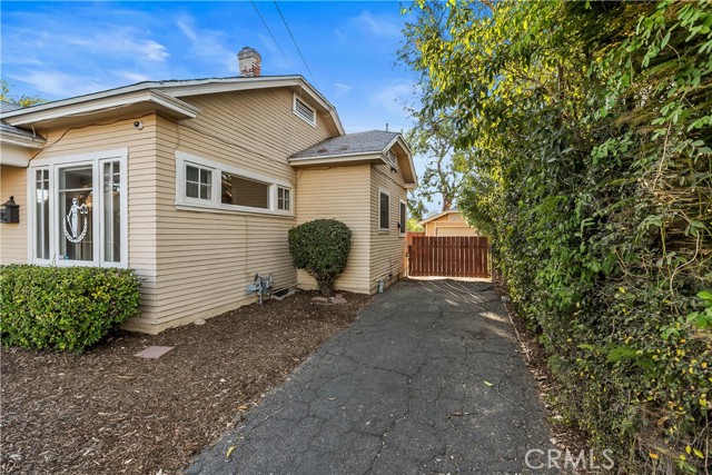 Detail Gallery Image 8 of 47 For 4473 Main, Riverside,  CA 92501 - 3 Beds | 1/1 Baths