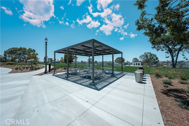 232 Junco, Irvine CA: https://media.crmls.org/medias/490f4c10-b3af-4fc1-9ae5-8010e1e9f72b.jpg