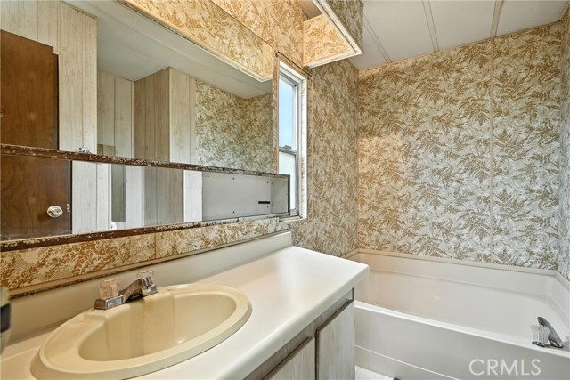 Detail Gallery Image 14 of 31 For 20110 Jerusalem Grade, Lower Lake,  CA 95457 - 2 Beds | 2 Baths