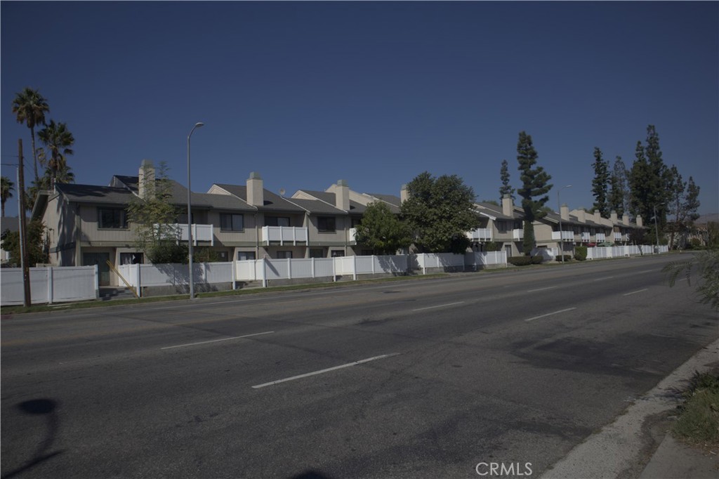 8341 De Soto Avenue #10
