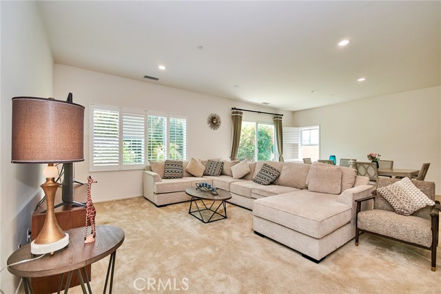 3125 S Claremont Drive, Ontario CA: https://media.crmls.org/medias/49100ddc-0210-4009-989c-f754371f346e.jpg