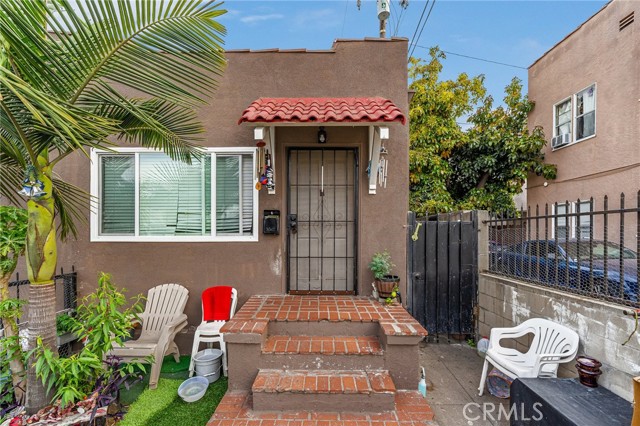 Detail Gallery Image 3 of 54 For 1120 1124 E Hellman St, Long Beach,  CA 90813 - – Beds | – Baths