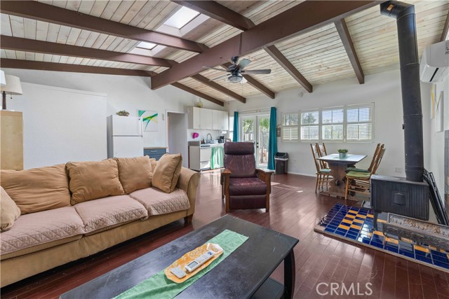 Detail Gallery Image 19 of 27 For 15720 Golden Star Ave, Riverside,  CA 92506 - 4 Beds | 3 Baths