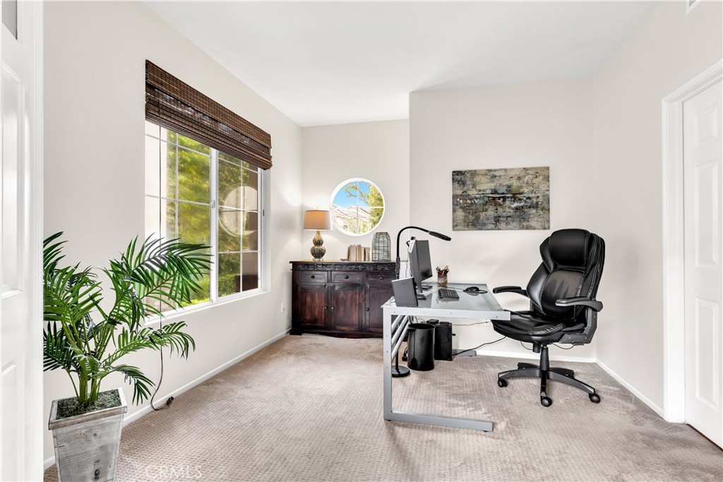 MLS #OC25095542 img 18