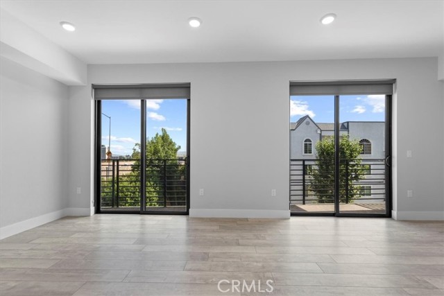Detail Gallery Image 5 of 22 For 4383 Sepulveda Bld #303,  Sherman Oaks,  CA 91403 - 1 Beds | 1 Baths