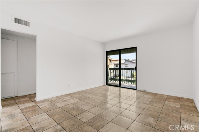 Detail Gallery Image 4 of 29 For 8801 Willis Ave #6,  Panorama City,  CA 91402 - 2 Beds | 1 Baths