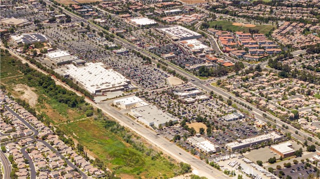 44839 Mumm Street, Temecula CA: https://media.crmls.org/medias/49131bca-9801-4f81-b25b-8206611bccd0.jpg