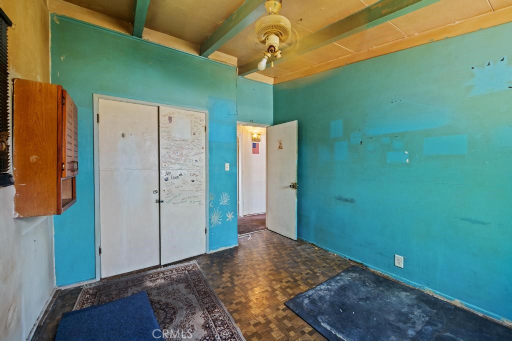 https://media.crmls.org/medias/49140ed4-e95b-4b40-847b-fc62ae77b6a6.jpg?preset=X-Large