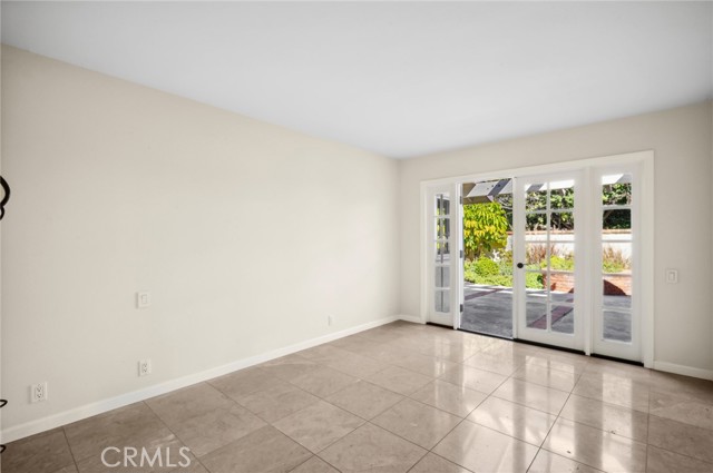 Detail Gallery Image 13 of 27 For 14 Sandbar Dr, Corona Del Mar,  CA 92625 - 3 Beds | 2 Baths