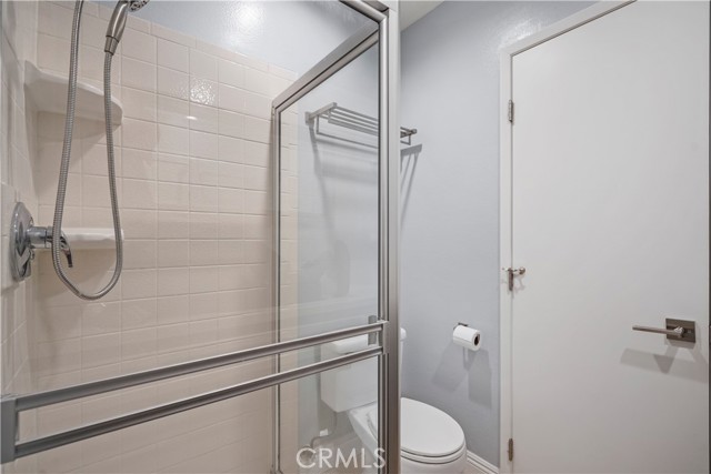 Detail Gallery Image 12 of 36 For 5414 Newcastle Ave #66,  Encino,  CA 91316 - 2 Beds | 2 Baths