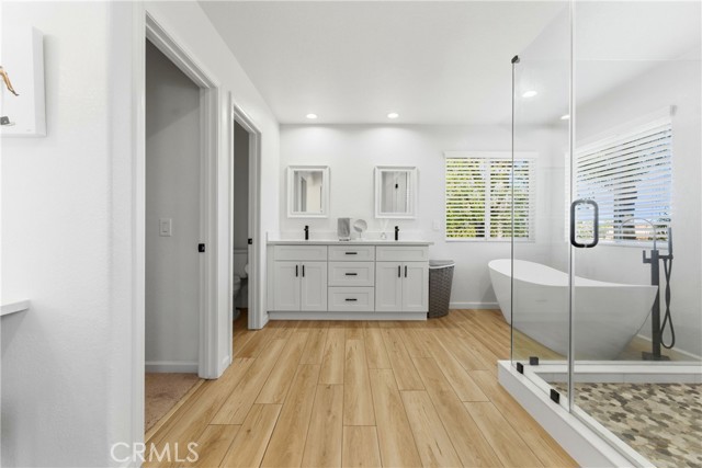 Detail Gallery Image 10 of 25 For 45894 Paseo Gallante, Temecula,  CA 92592 - 5 Beds | 3 Baths