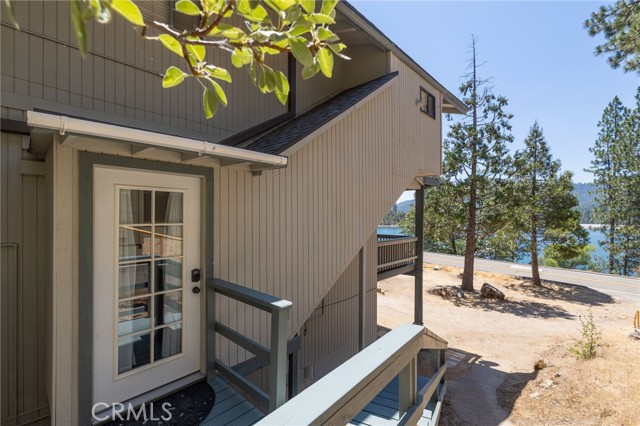 Detail Gallery Image 45 of 65 For 37744 Shoreline Dr, Bass Lake,  CA 93604 - 4 Beds | 2 Baths