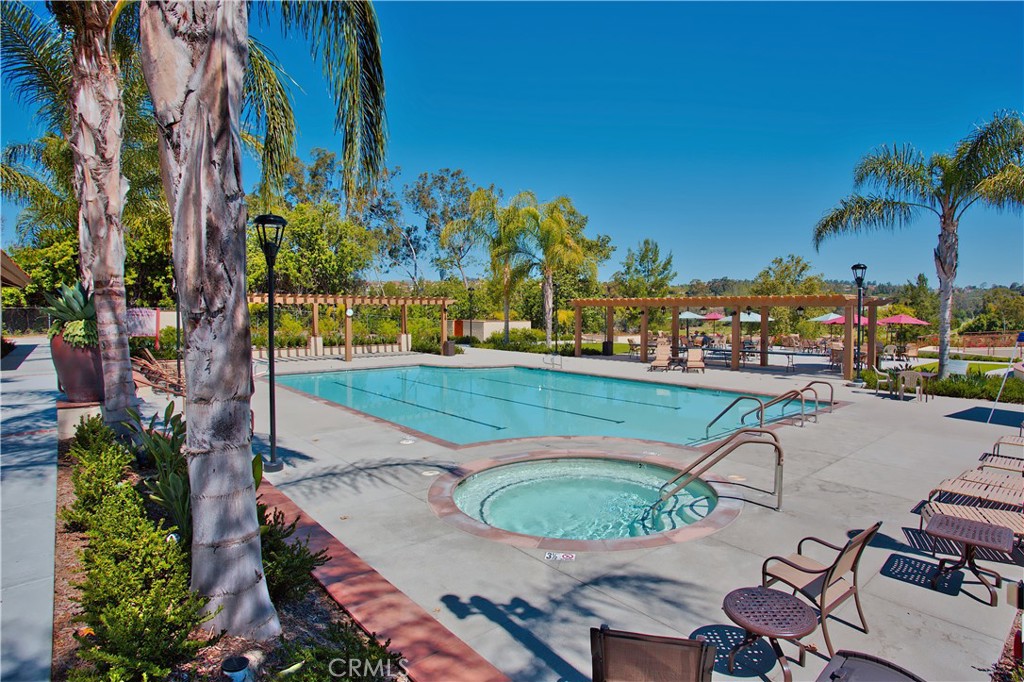 MLS #OC25244918 image #37