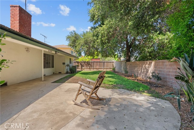 6644 Bianca Avenue, Van Nuys CA: https://media.crmls.org/medias/4915f3bf-bfc6-44b7-9900-7167fd49112c.jpg