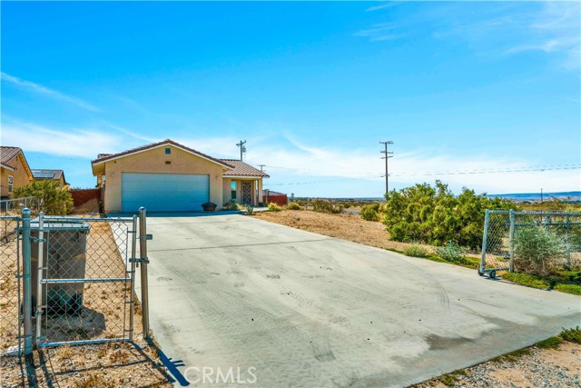 Detail Gallery Image 5 of 54 For 6528 29 Palms, Twentynine Palms,  CA 92277 - 3 Beds | 2 Baths