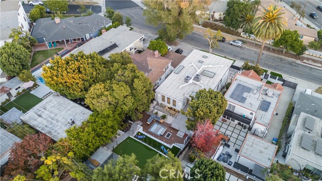 Detail Gallery Image 54 of 59 For 10519 Louisiana Ave, Los Angeles,  CA 90025 - 5 Beds | 5/1 Baths