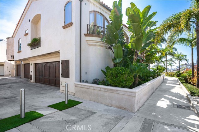 Detail Gallery Image 75 of 75 For 221 Rivo Alto Canal, Long Beach,  CA 90803 - 4 Beds | 5 Baths