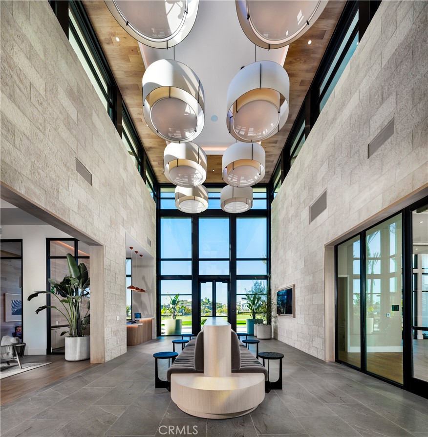 4917ebee 3f99 4ca8 B72c C1145a56a8e2