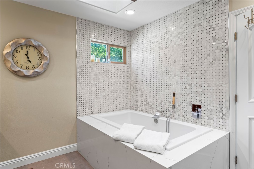 MLS #SR25251756 image #25