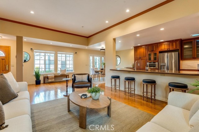 Detail Gallery Image 7 of 56 For 3930 Hollyhock Way, San Luis Obispo,  CA 93401 - 3 Beds | 3 Baths