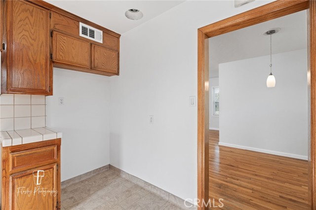 Detail Gallery Image 17 of 29 For 105 Western Dr, Bakersfield,  CA 93309 - 2 Beds | 1 Baths