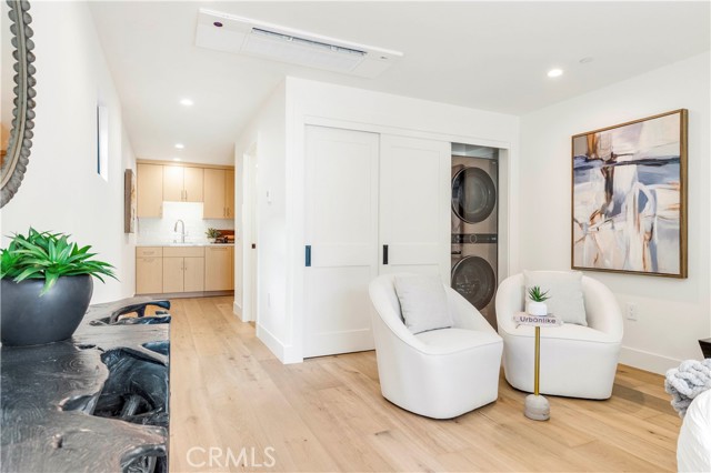 Detail Gallery Image 44 of 46 For 1759 Glenneyre St, Laguna Beach,  CA 92651 - 5 Beds | 5/1 Baths