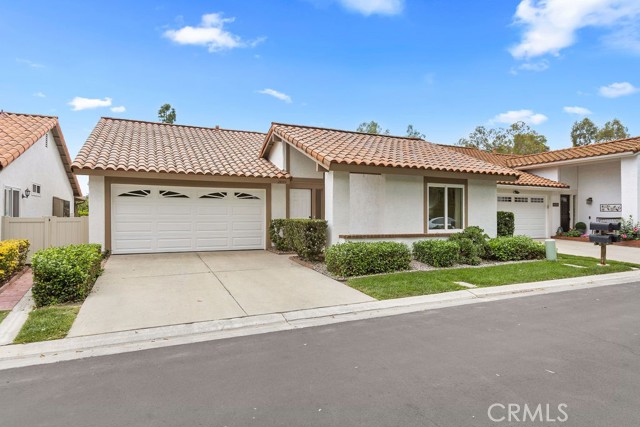 Detail Gallery Image 2 of 33 For 28133 Espinoza, Mission Viejo,  CA 92692 - 3 Beds | 2 Baths