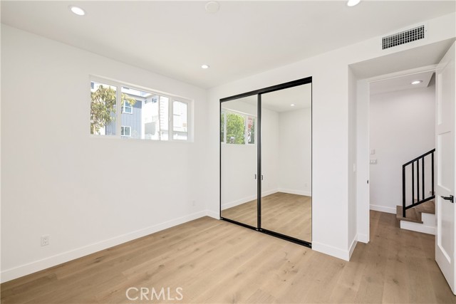2100 Carnegie Lane, Redondo Beach CA: https://media.crmls.org/medias/491b33d4-289b-4436-ba71-c602af380a47.jpg