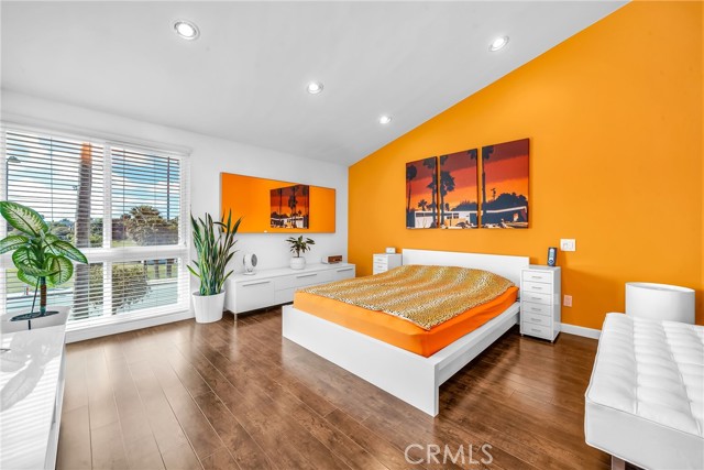 830 Camino Real, Redondo Beach, California 90277, 3 Bedrooms Bedrooms, ,2 BathroomsBathrooms,Residential,Sold,Camino Real,SB22033148