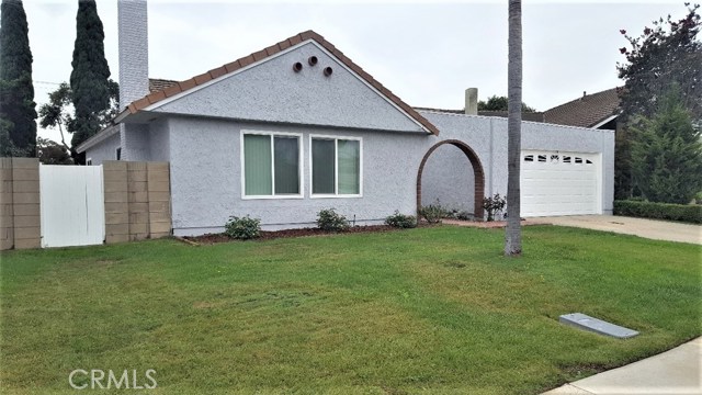 8884 Thames River Ave, Fountain Valley, CA 92708
