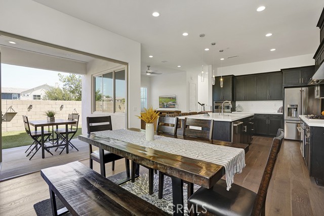 491cf637 1533 4720 B830 D887eb28dc52