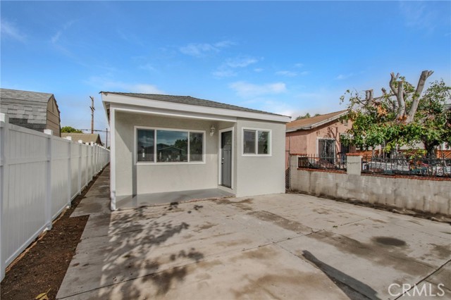 Detail Gallery Image 3 of 30 For 13279 Judd St, Pacoima,  CA 91331 - 4 Beds | 2 Baths
