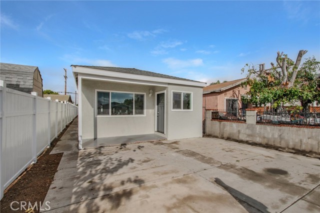 Detail Gallery Image 3 of 30 For 13279 Judd St, Pacoima,  CA 91331 - 4 Beds | 2 Baths