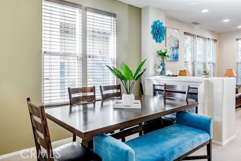 Detail Gallery Image 4 of 26 For 209 Tall Oak, Irvine,  CA 92603 - 3 Beds | 3/1 Baths